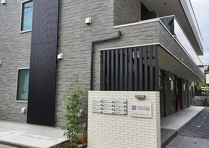 One Stage Hotel