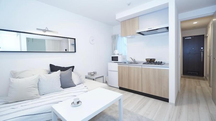 One Stage Apartment Tokyo